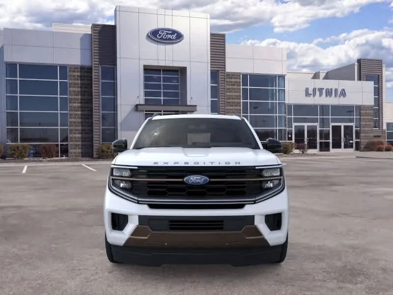 New 2026 Star White Metallic Tri-Coat Ford King Ranch® image 6