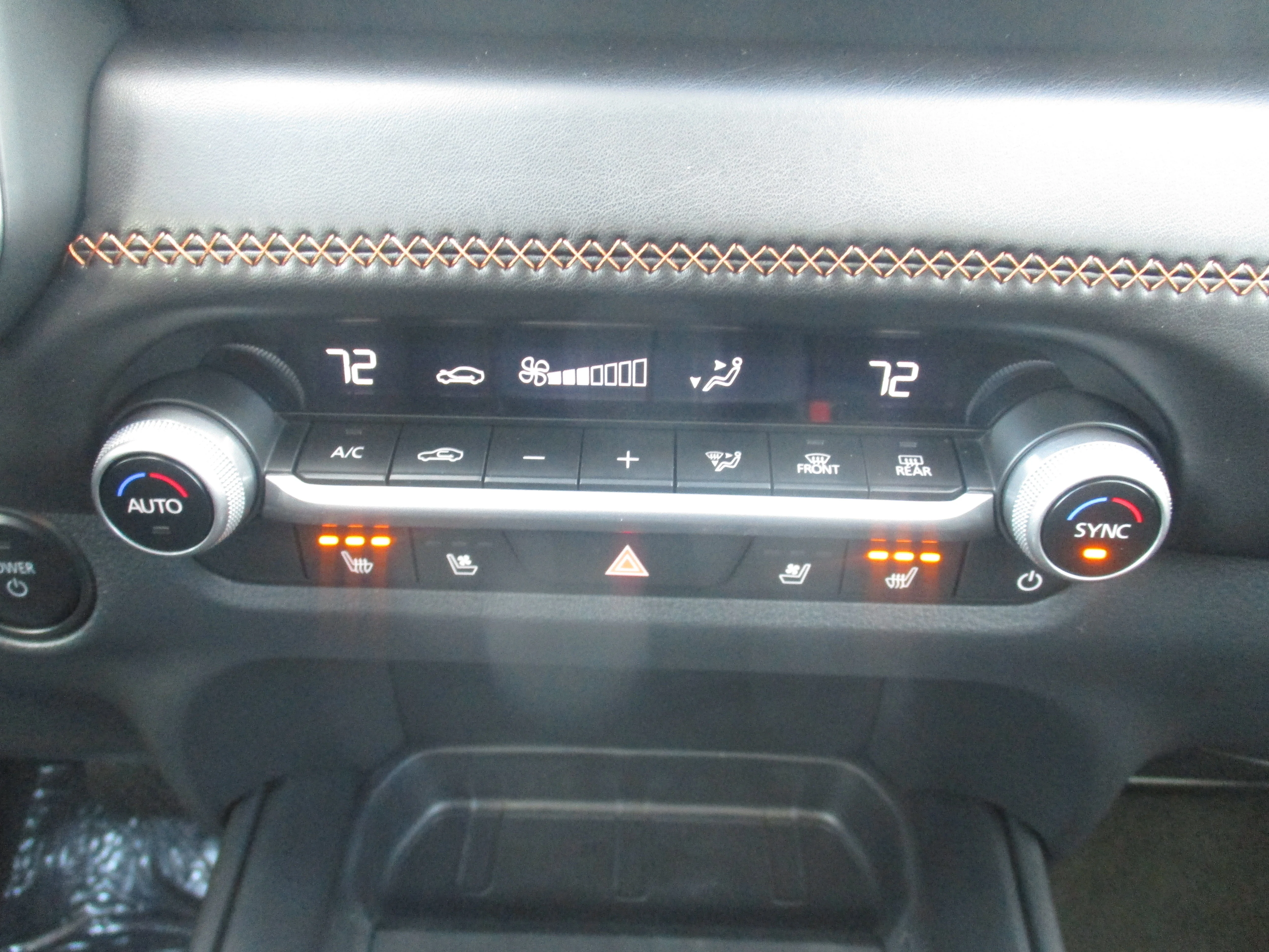 2026 Mazda CX-50 Premium - Photo 15