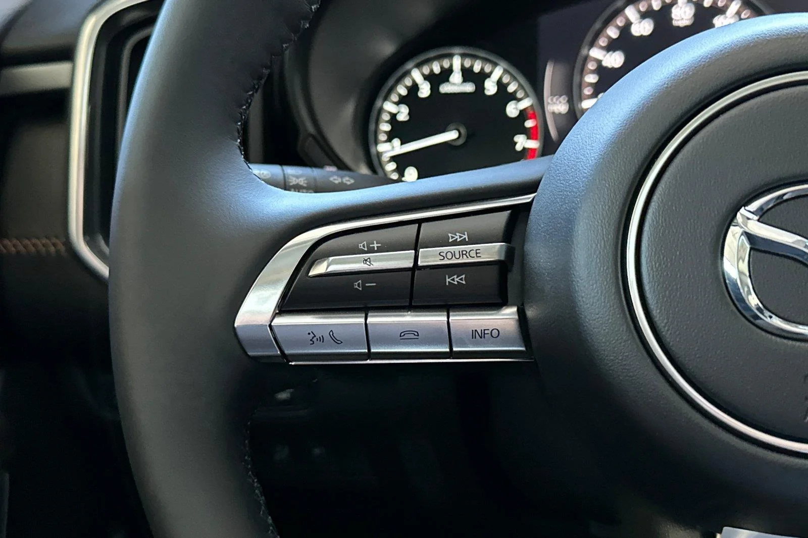 New 2026 Wind Chill Pearl Mazda 2.5 Turbo Premium Plus AWD image 29