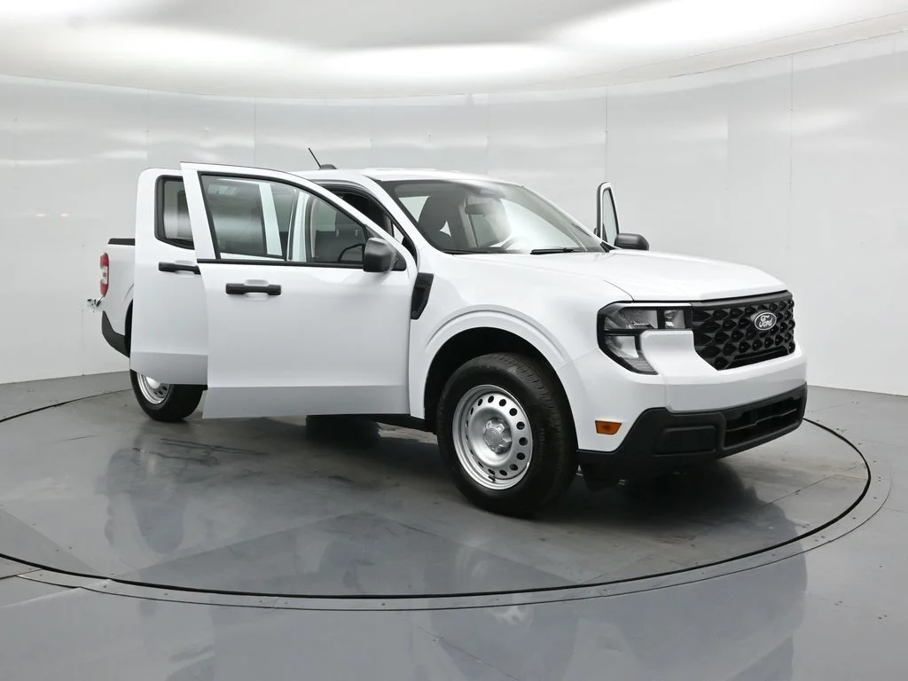 New 2026 Oxford White Ford XL image 27