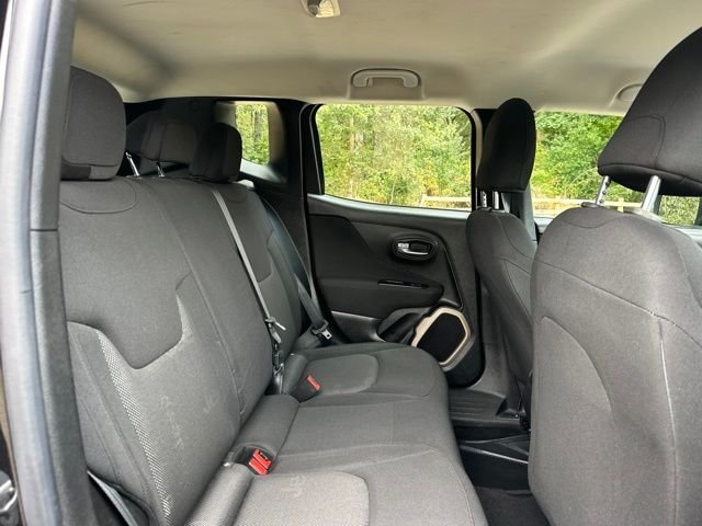 2015 Jeep Renegade Sport - Photo 21