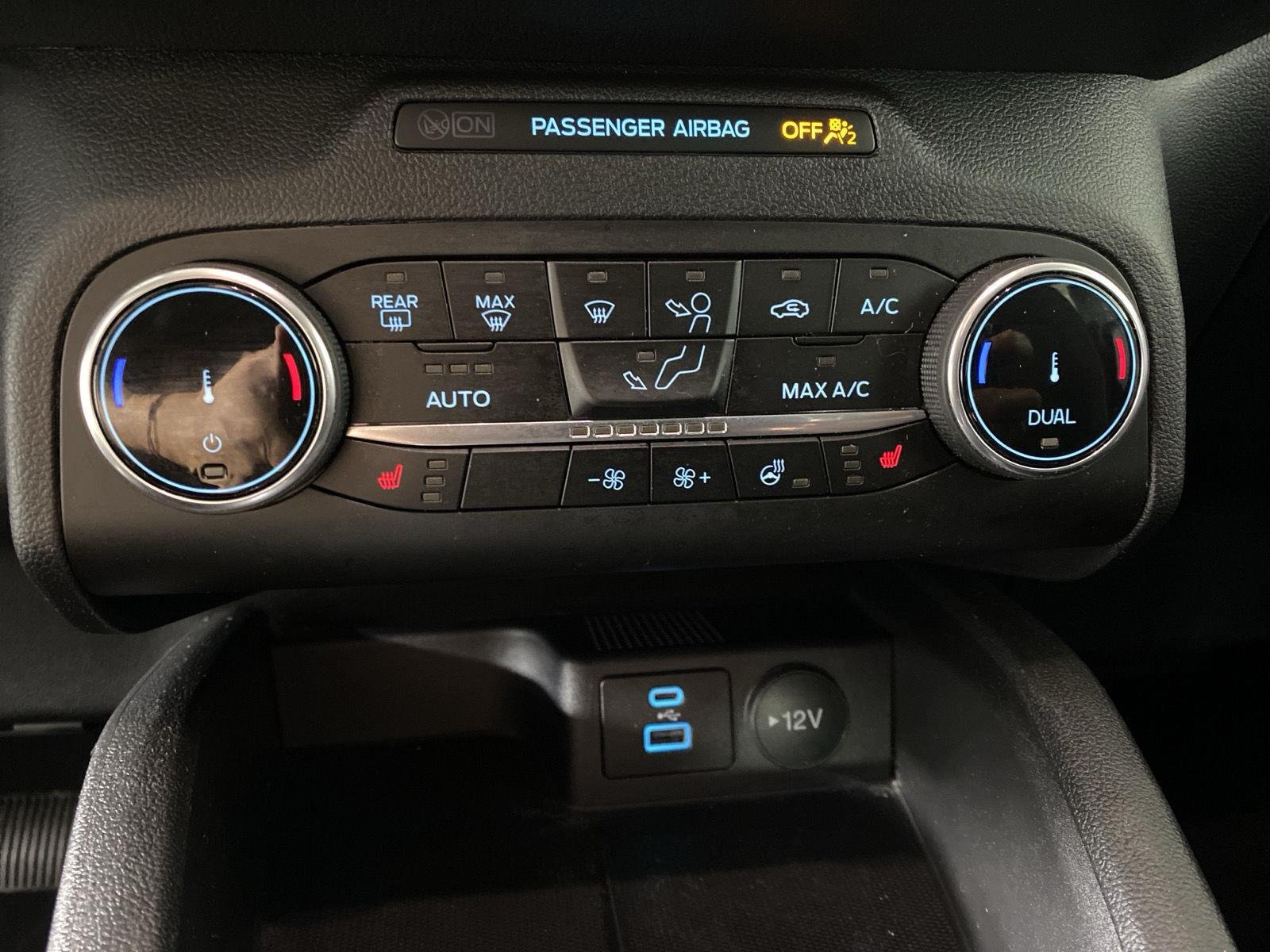 Used 2023 Agate Black Ford Active image 20