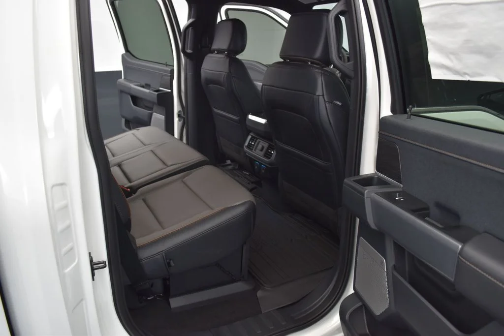 2025 Ford F-150 Lariat - Photo 21