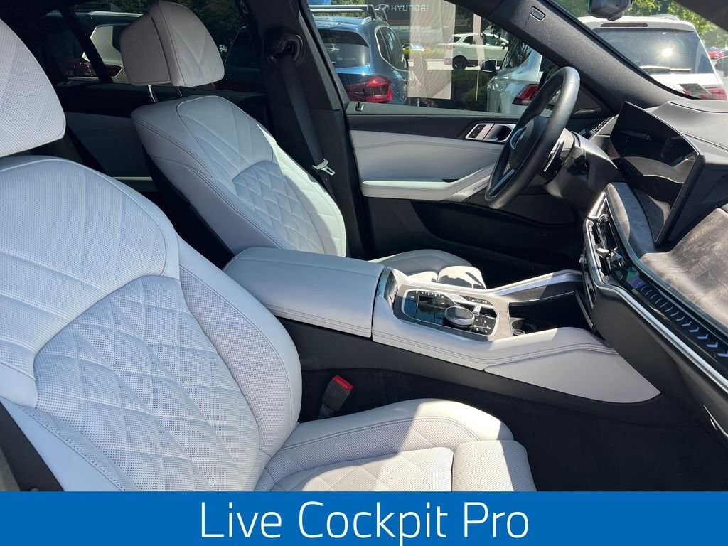 Used 2026 Blue BMW xDrive40i image 27