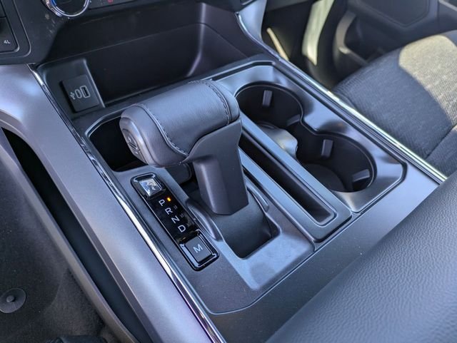 2025 Ford F-150 XLT - Photo 15