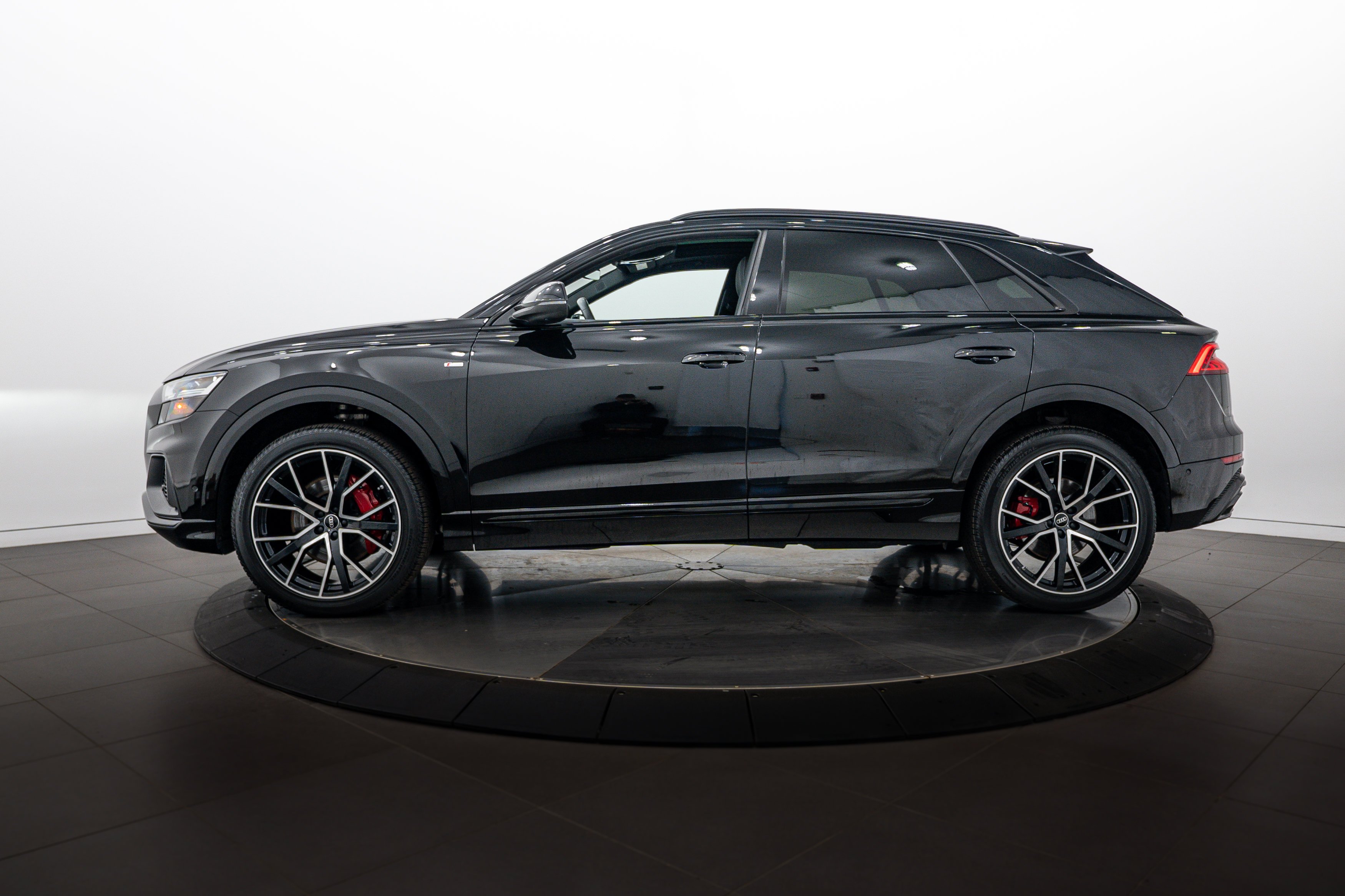 Certified Used 2022 Mythos Black Metallic Audi Premium Plus image 6