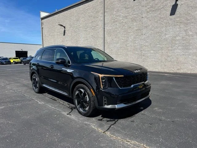 Used 2025 Black Kia SX Prestige image 3