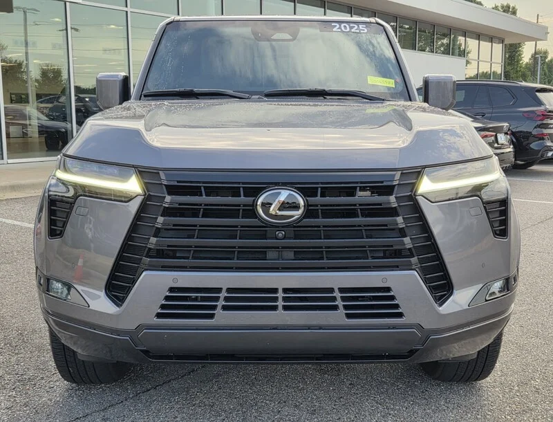 Used 2025 Gray Pearl LEXUS GX 550 LUXURY 4WD image 6