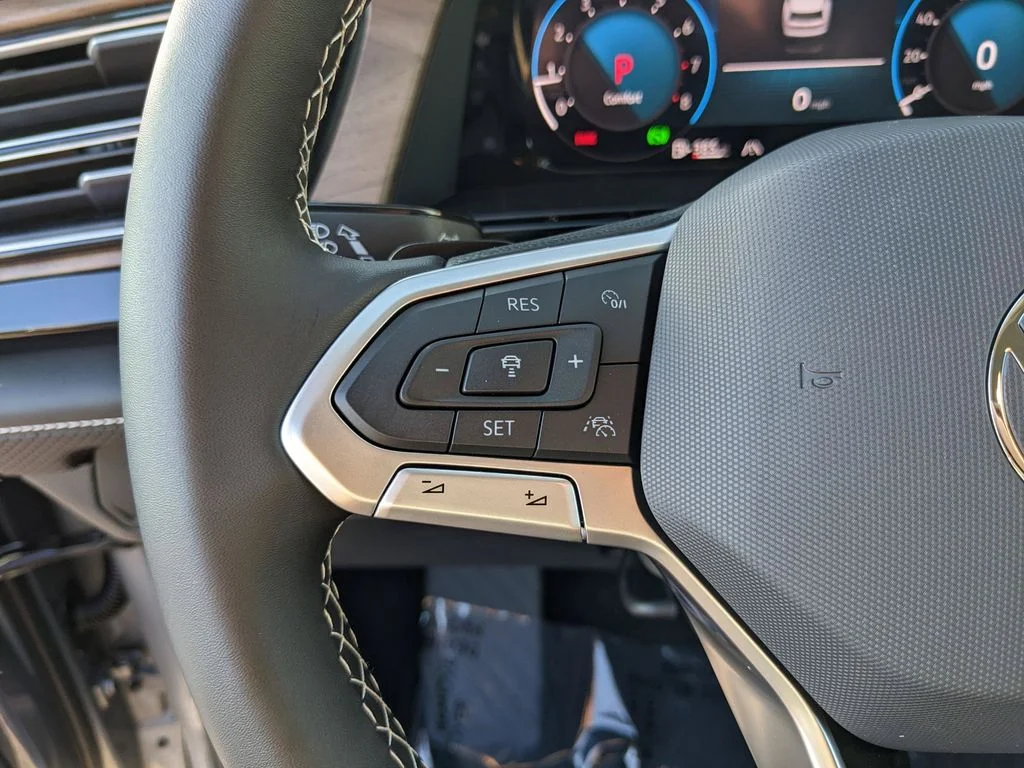 New 2026 Silver Volkswagen 2.0T SE w/Technology image 26