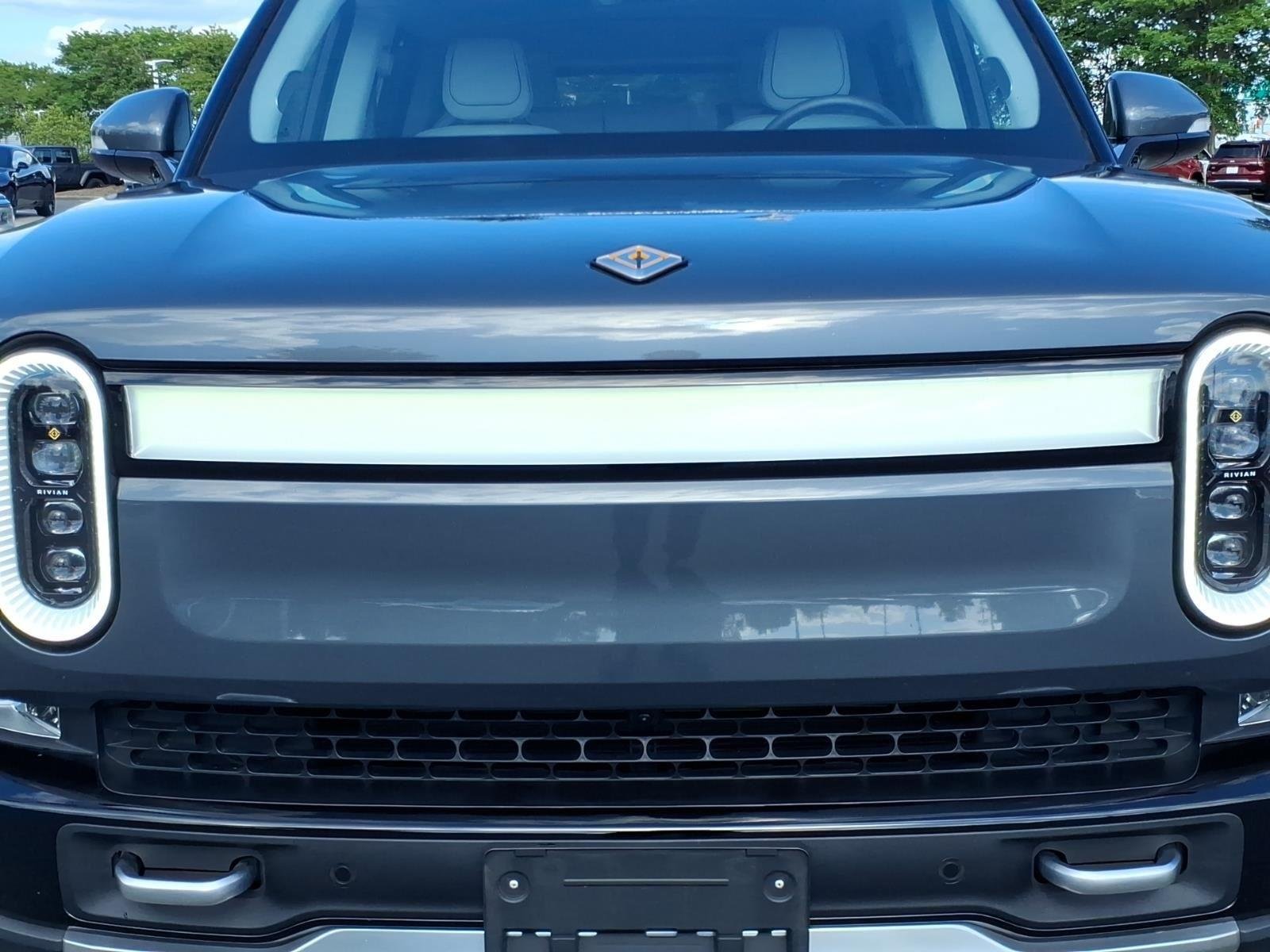 Used 2024 El Cap Granite Rivian Adventure Dual Motor image 13