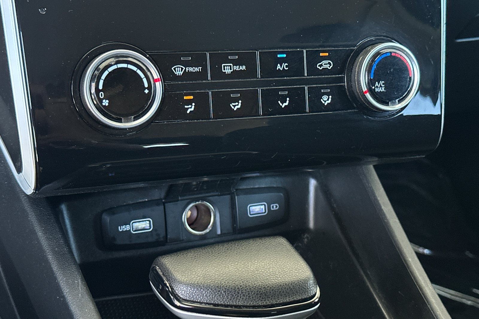 Used 2022 WHITE Hyundai SEL image 19