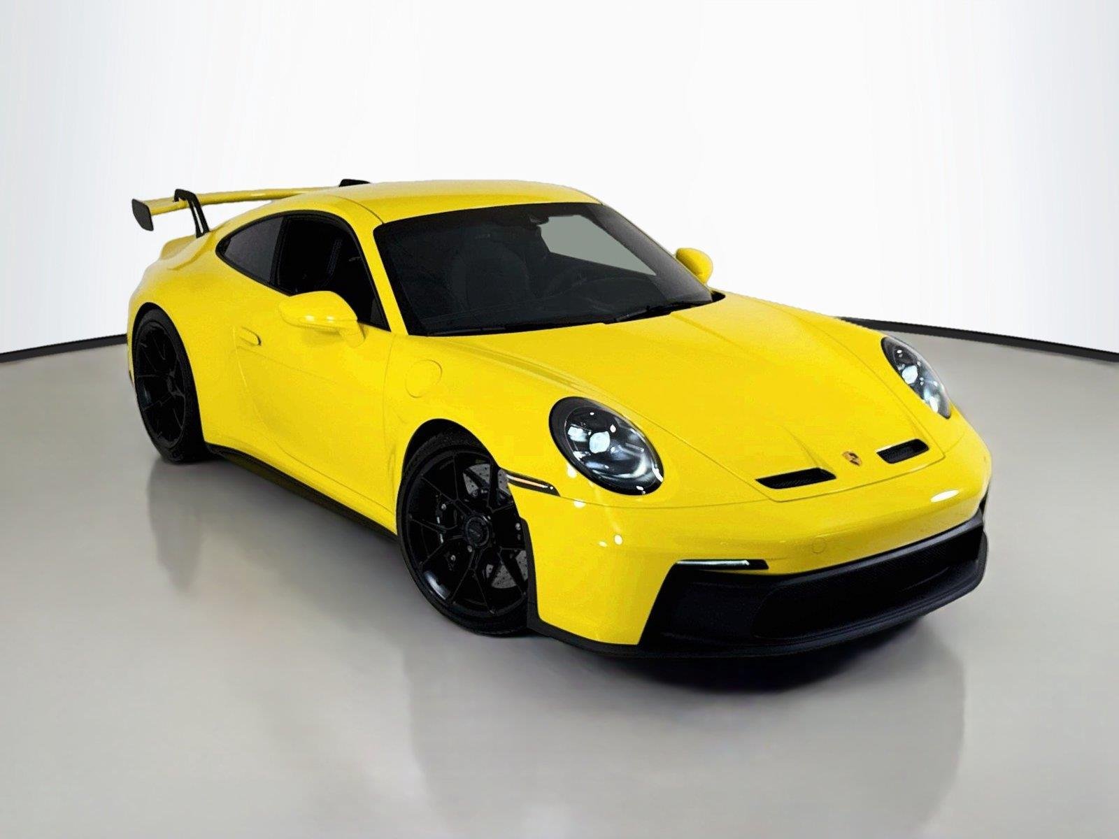 Used 2022 Racing Yellow Porsche GT3 | PCCB | PDLS+ | Matte Carbon Trim | Exclusive Design Taillights image 42
