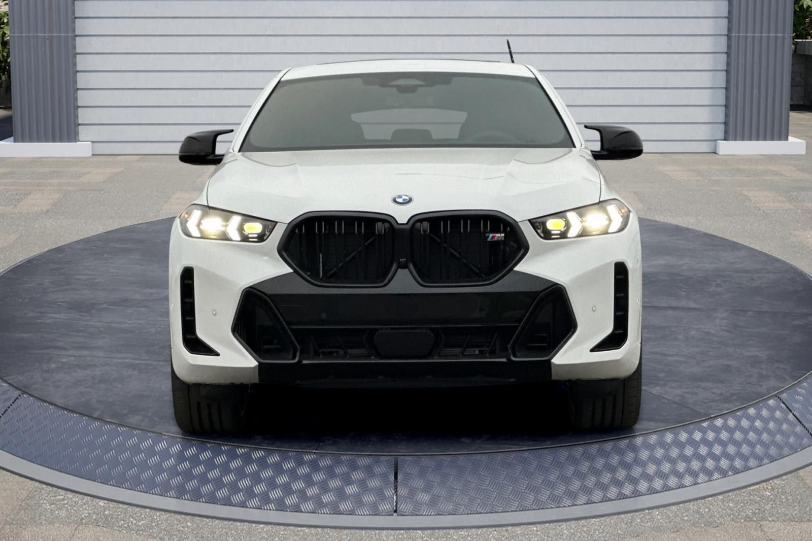 2026 BMW X6 M60i