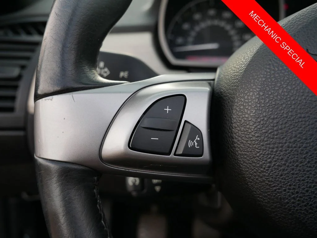 Used 2004  BMW 2.5i image 16