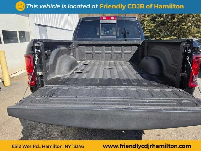 New 2026 Diamond Black Crystal Pearl-Coat Exterior Paint RAM Tradesman image 8