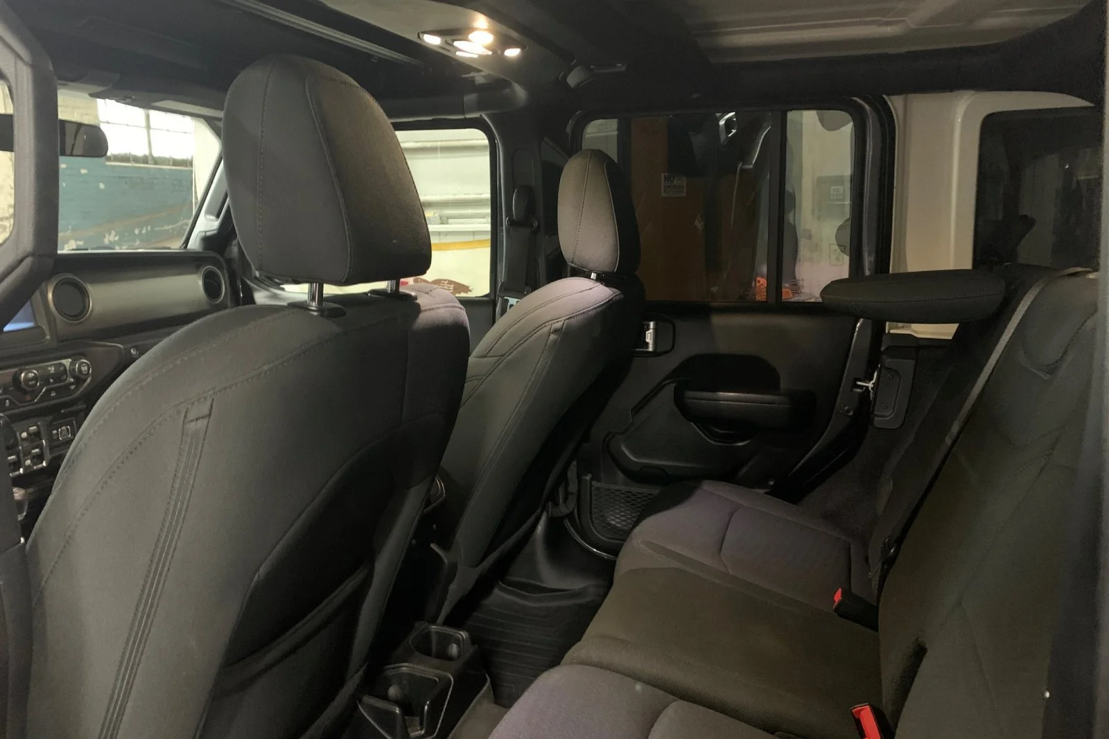 Used 2021 Crystal Metallic Jeep Unlimited Sport S image 13