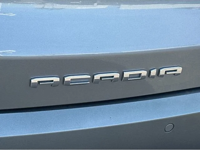 2023 GMC Acadia Denali - Photo 9