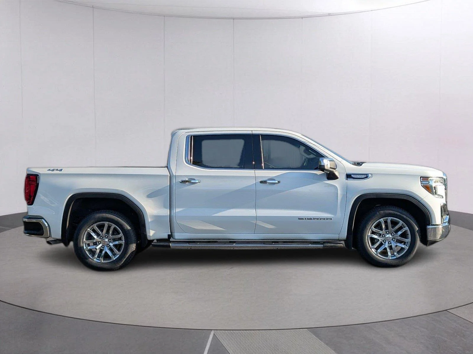 Used 2022 Summit White GMC SLT image 8