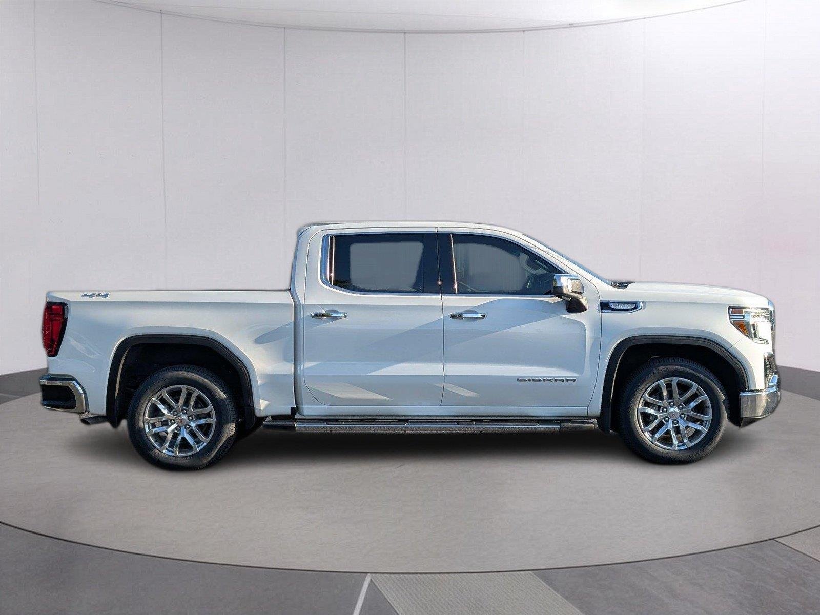 Used 2022 Summit White GMC SLT image 8