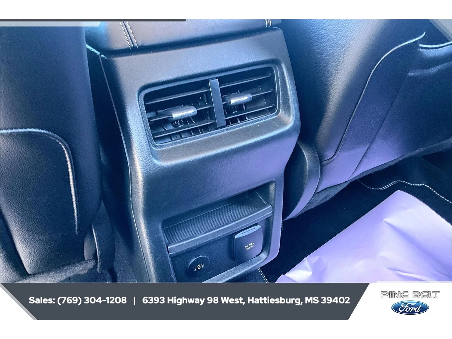Used 2024 Star White Metallic Tri-Coat Ford Titanium image 25