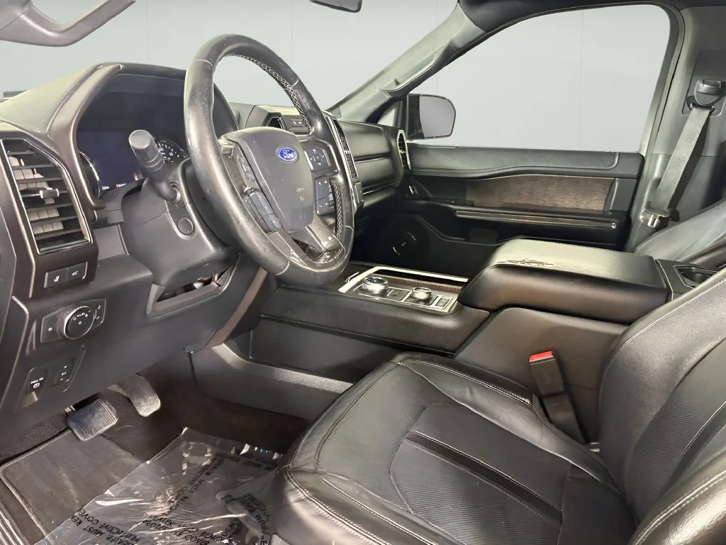 Used 2020 Black Ford Limited image 19