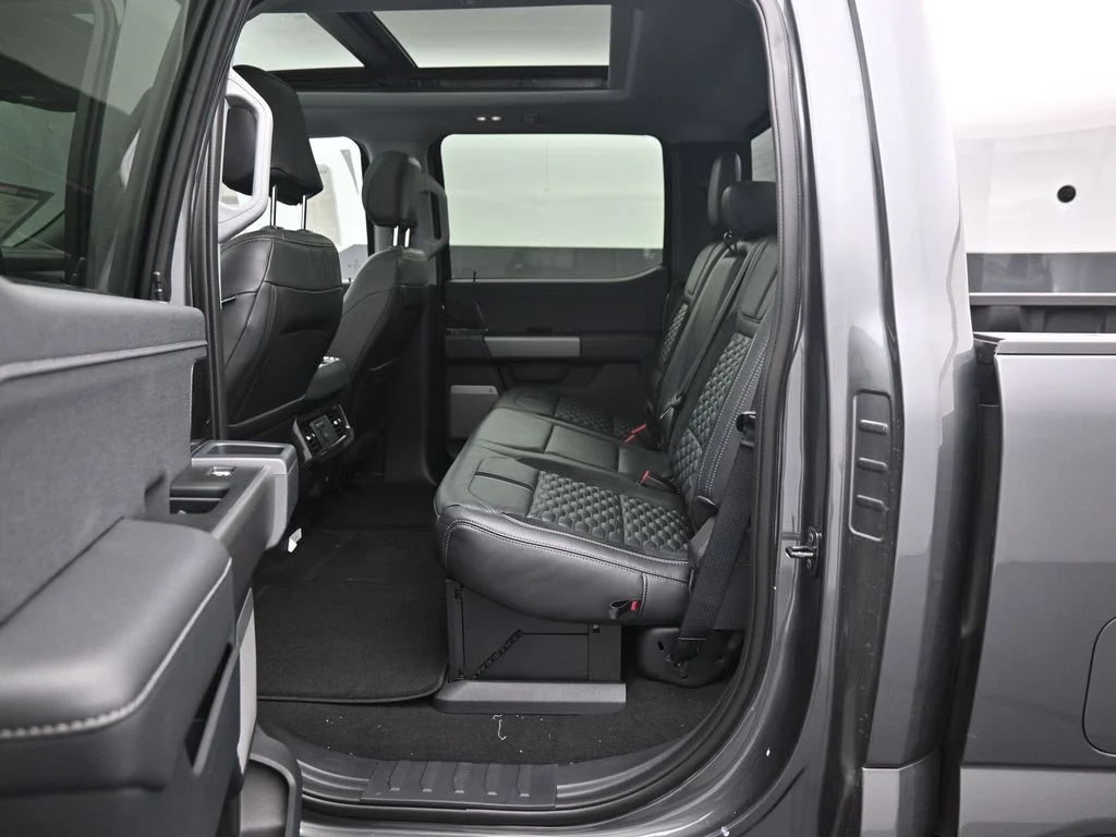 New 2026 Carbonized Gray Metallic Ford Lariat image 21