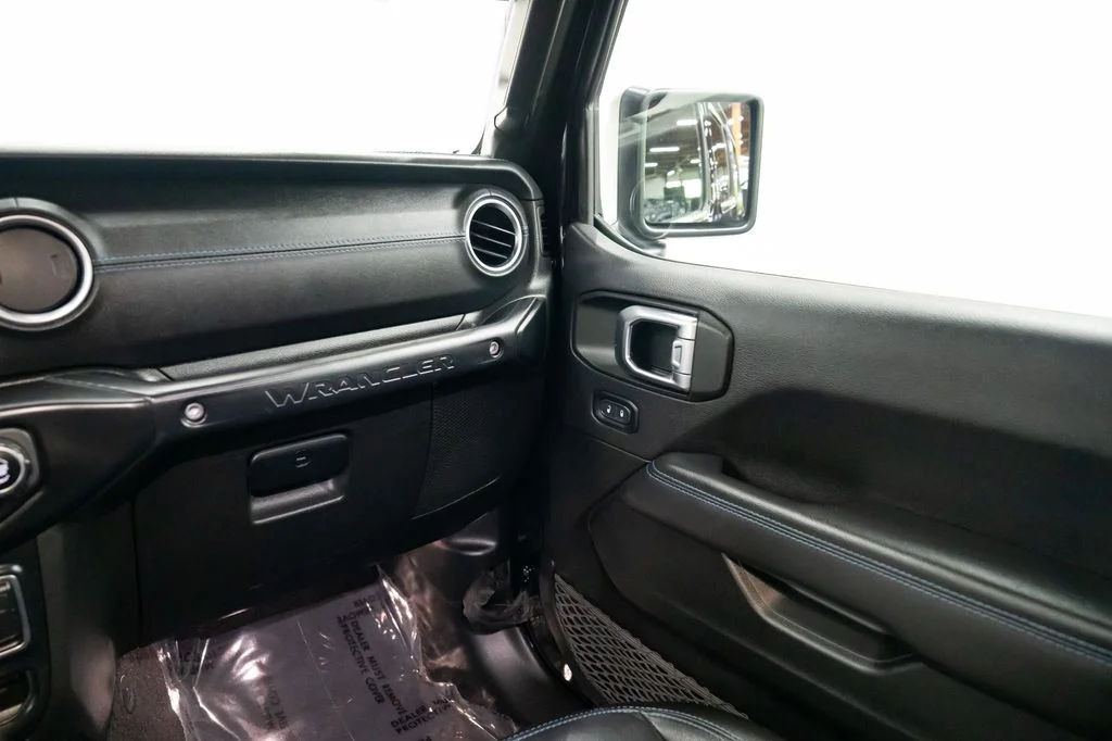 Used 2023 Black Jeep Rubicon 4xe image 10