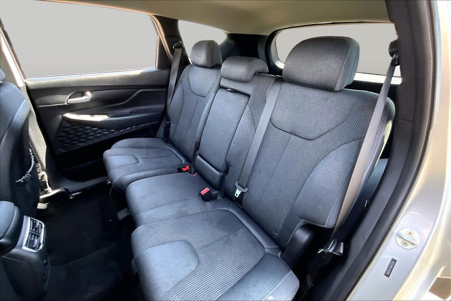 Used 2021 Shimmering Silver Hyundai SEL image 21
