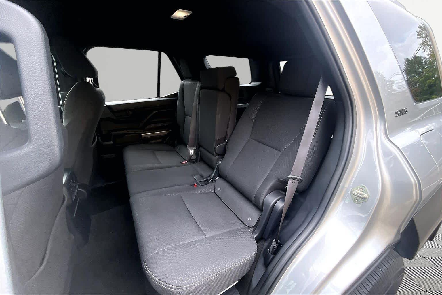 Used 2025 Cutting Edge Toyota SR5 image 21