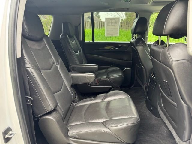 Used 2020 Crystal White Cadillac Luxury image 18