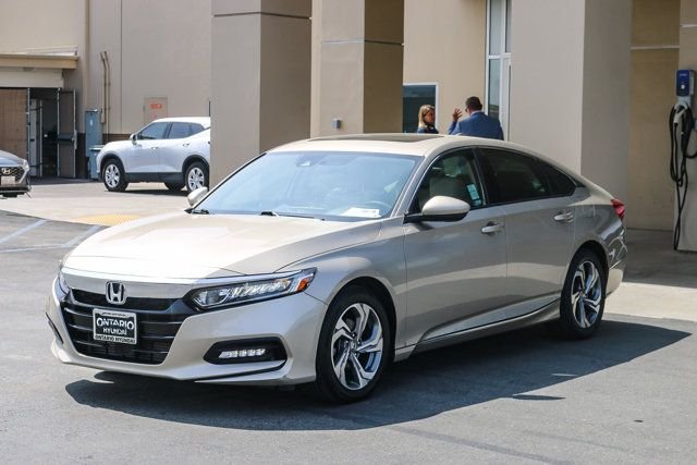 Used 2018 Beige Honda EX image 4