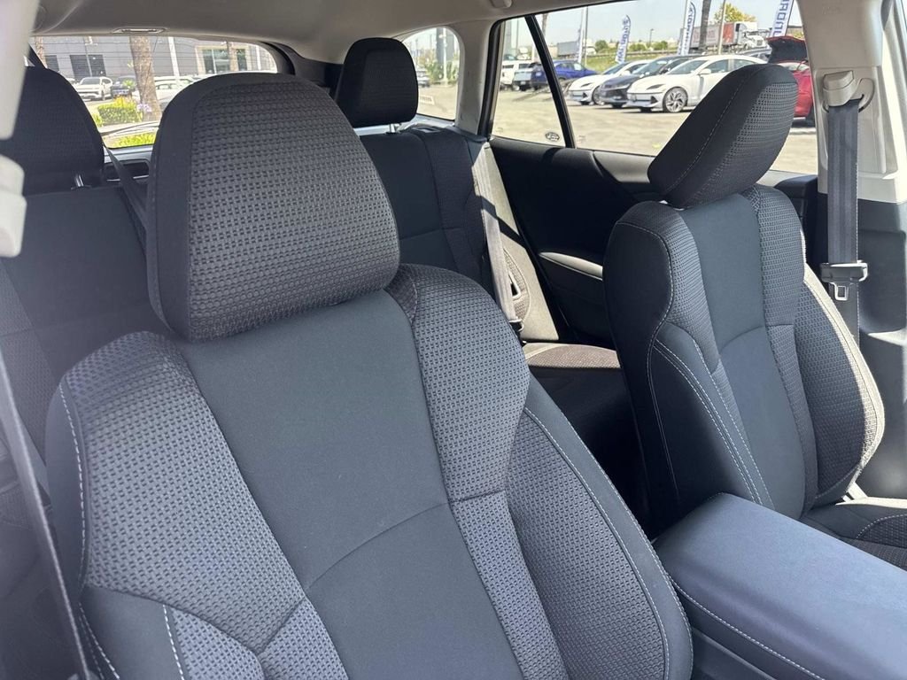2025 Subaru Outback Premium - Photo 28