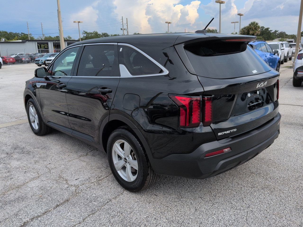 Certified Used 2023 Ebony Black Kia LX image 6