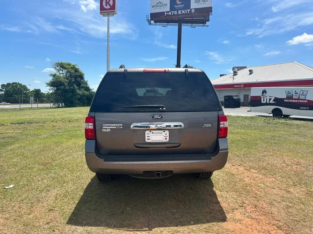 Used 2013 Gray Ford Limited image 6