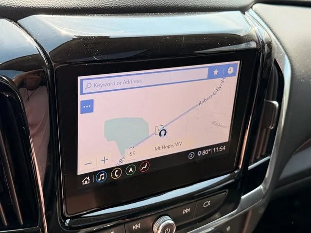 Used 2020 Gray Chevrolet Premier image 21