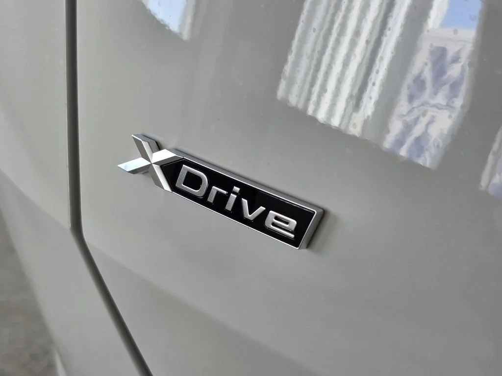 Used 2026 Alpine White BMW 30 xDrive image 7