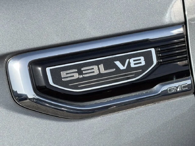 Used 2019 SATIN STEEL METALLIC GMC SLT image 13