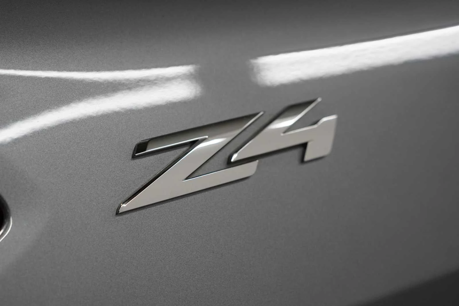 Certified Used 2026 Skyscraper Grey Metallic BMW sDrive30i image 9
