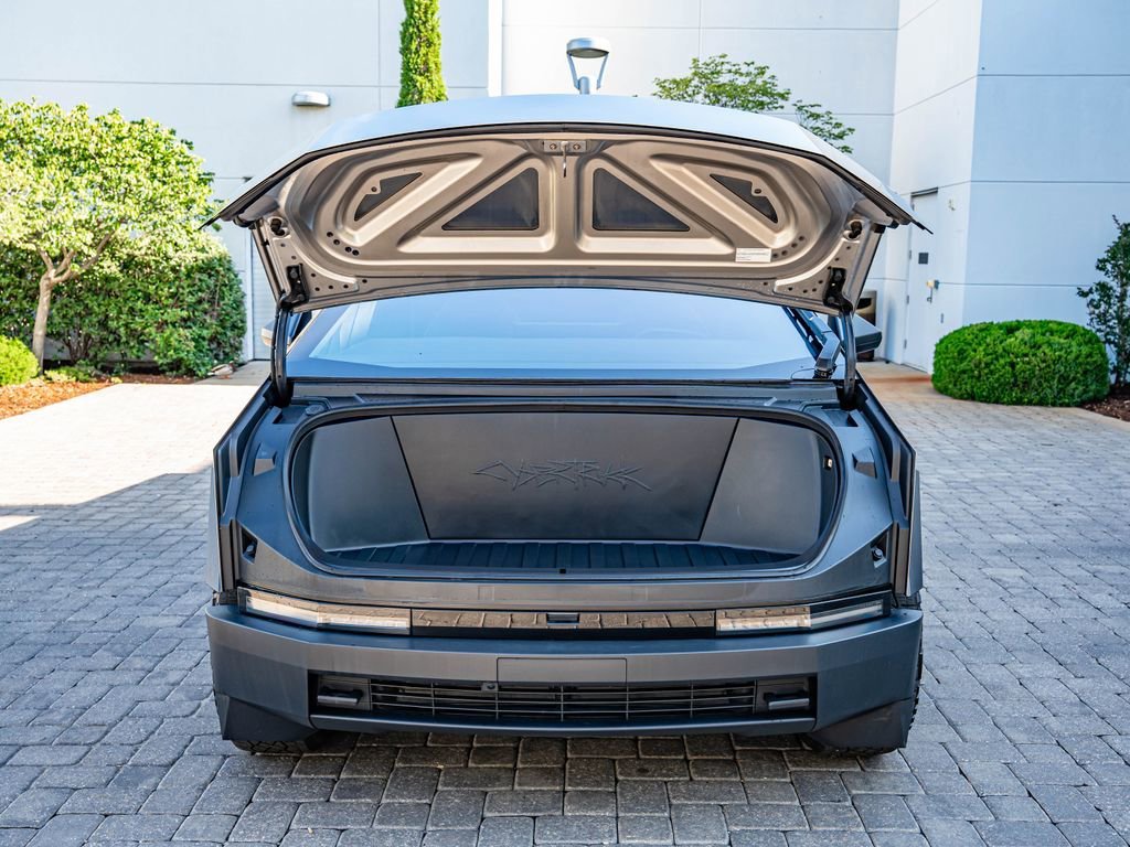 Used 2024 Silver Tesla Foundation Series image 39