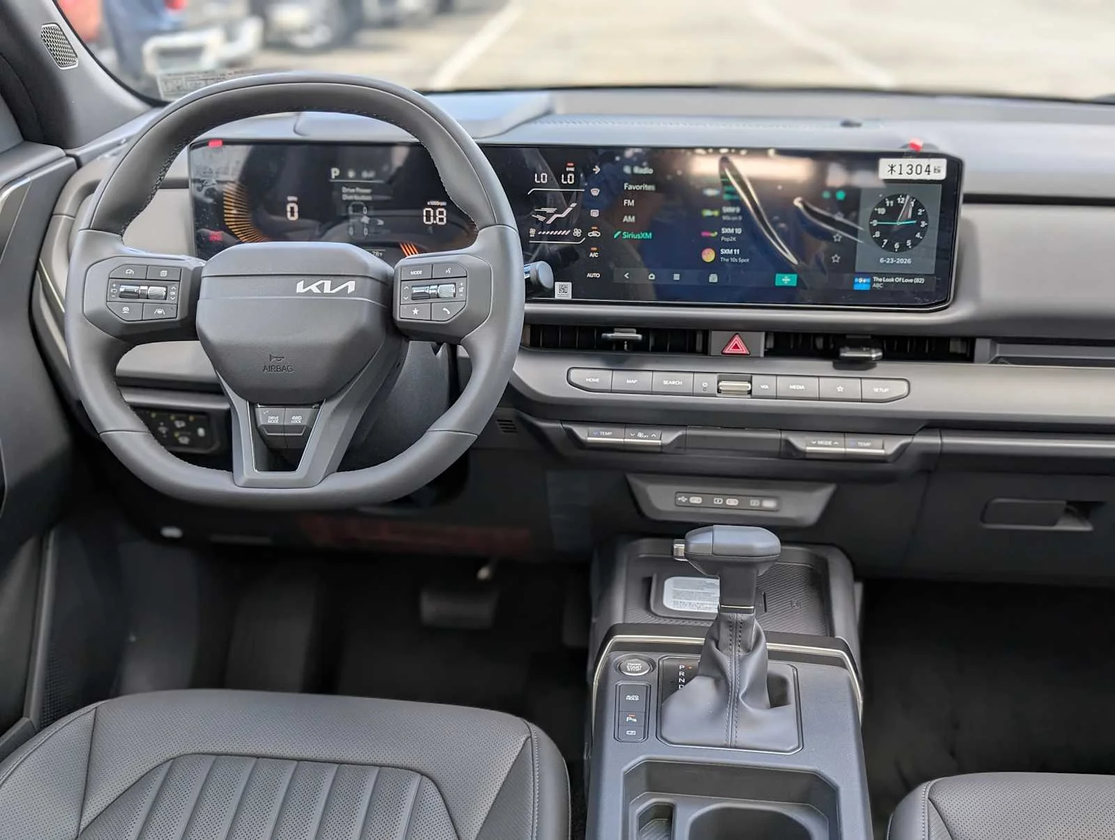 New 2027 Terrain Brown Kia X-Line S image 5
