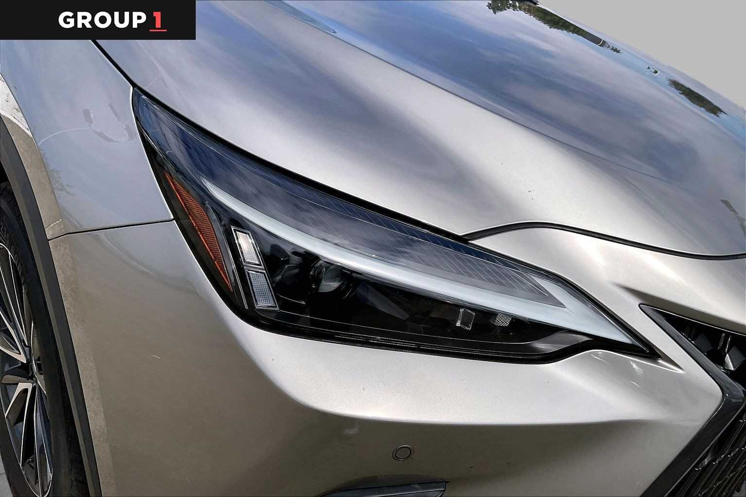 Used 2024 Atomic Silver Lexus Premium image 25
