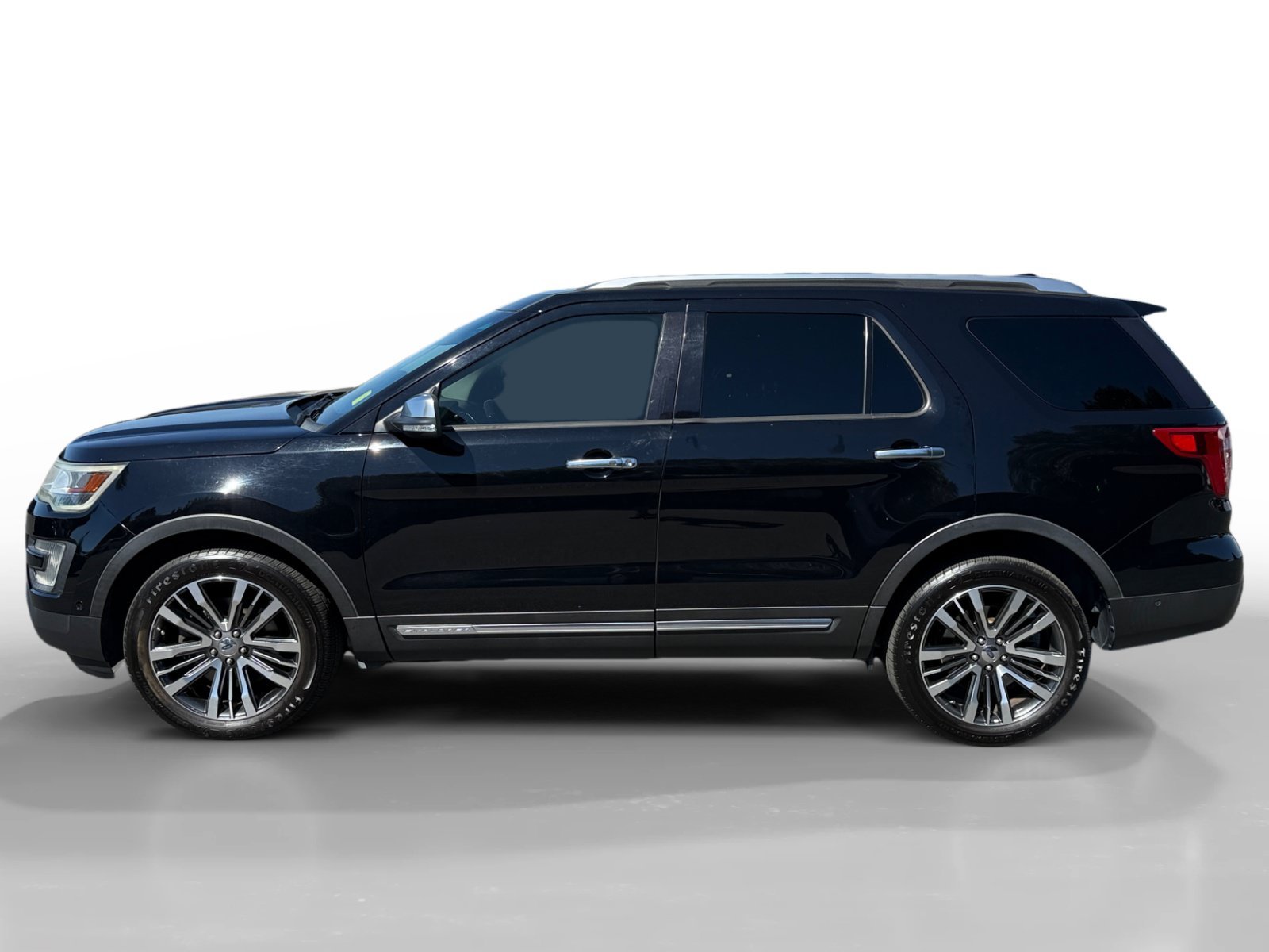 Used 2016 Shadow Black Ford Platinum image 2