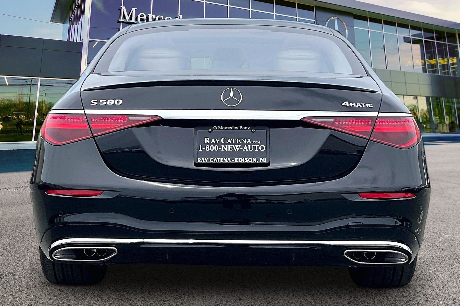 New 2026 Obsidian Black Metallic Mercedes-Benz S 580 image 17