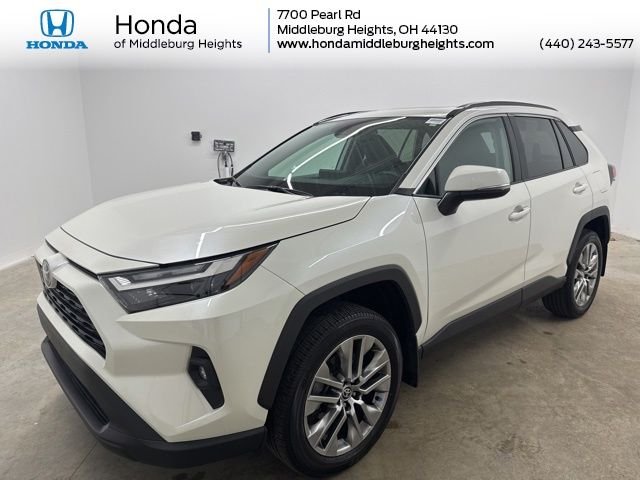 2022 Toyota RAV4 XLE Premium