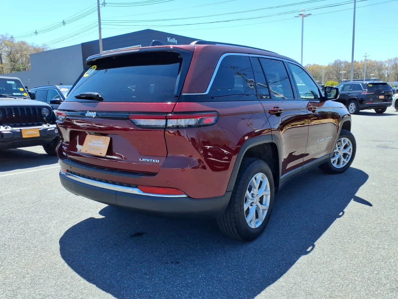 Certified Used 2023 Velvet Red Pearlcoat Jeep Limited image 7