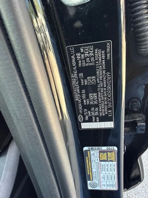 Used 2024 Black Hyundai SEL image 35