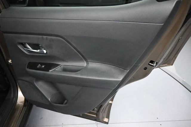 New 2026 Canyon Bronze Metallic Nissan SV image 12