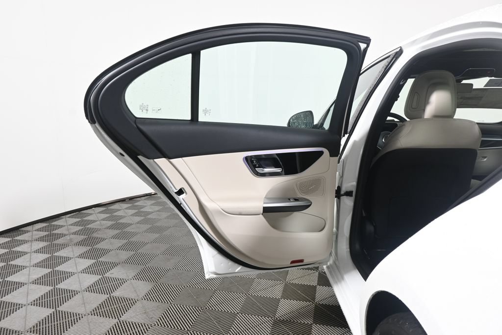 New 2026 Polar White Mercedes-Benz C 300 image 67
