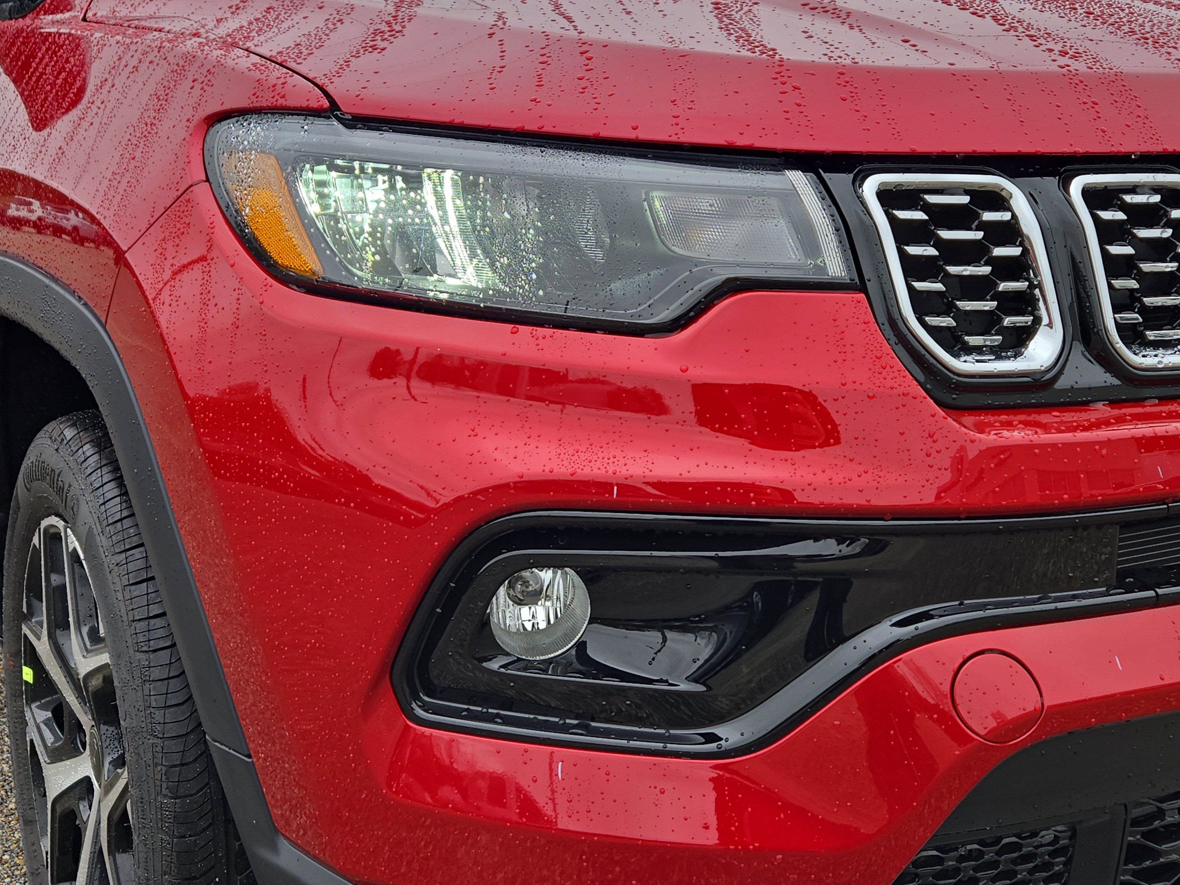 New 2026 Red Hot Pearlcoat Jeep Limited image 3