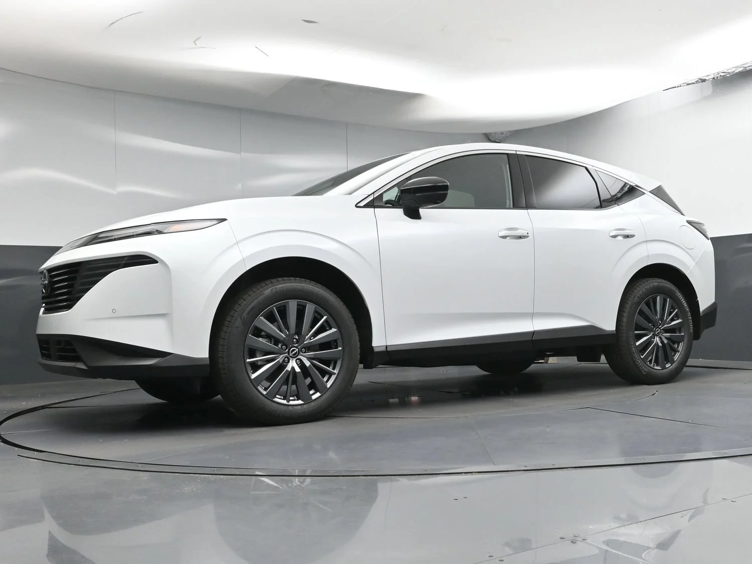 New 2026 Everest White Pearl TriCoat Nissan SL image 23